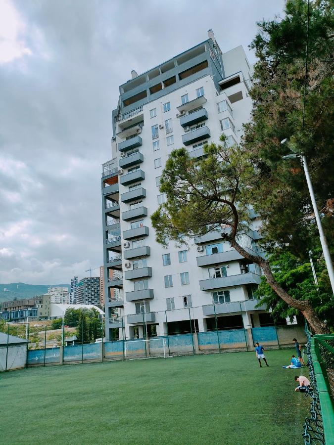 Tbilisi Apartment Tennis Court Exterior foto